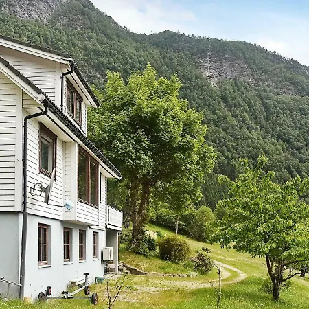 Holiday Home Aven Vakantiehuis Hyllestad