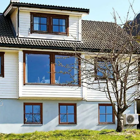 Holiday Home Aven *